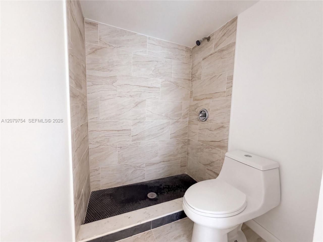 110 N Delaware Blvd , Unit 10C, Jupiter, FL 33458 Photo