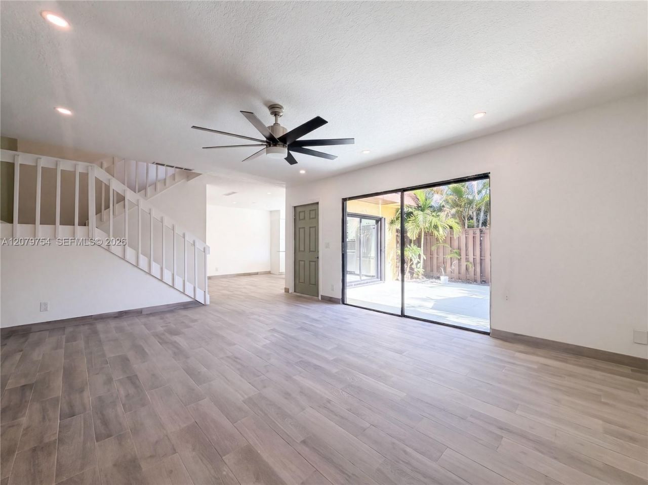 110 N Delaware Blvd , Unit 10C, Jupiter, FL 33458 Photo