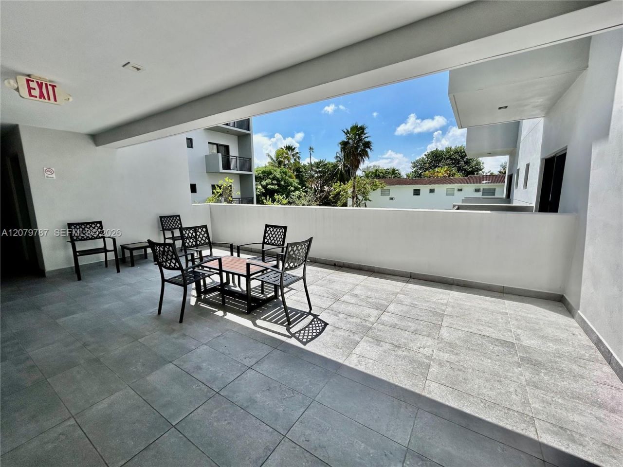 836 SW 2nd St, Unit 404, Miami, FL 33130 Photo