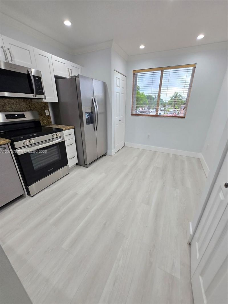 7175 NW 173rd Dr , Unit 510-5, Hialeah, FL 33015 Photo