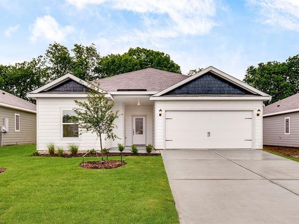 146 North Island Drive, Terrell, TX 75160