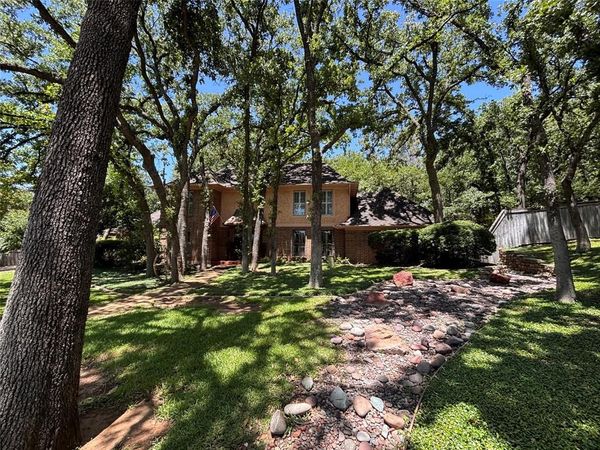 7500 Teakwood Court , Fort Worth, TX 76112