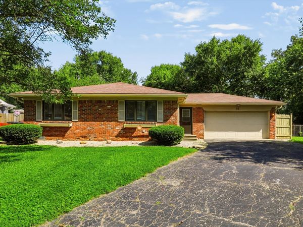 18 Roderick Court, Beech Grove, IN 46107