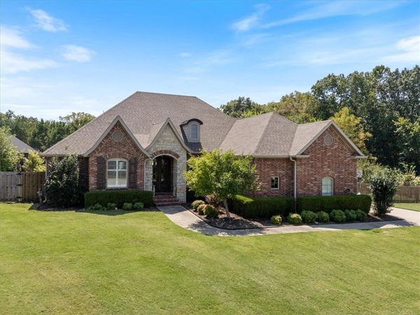 2857 Pebblestone Drive , Fayetteville, AR 72701