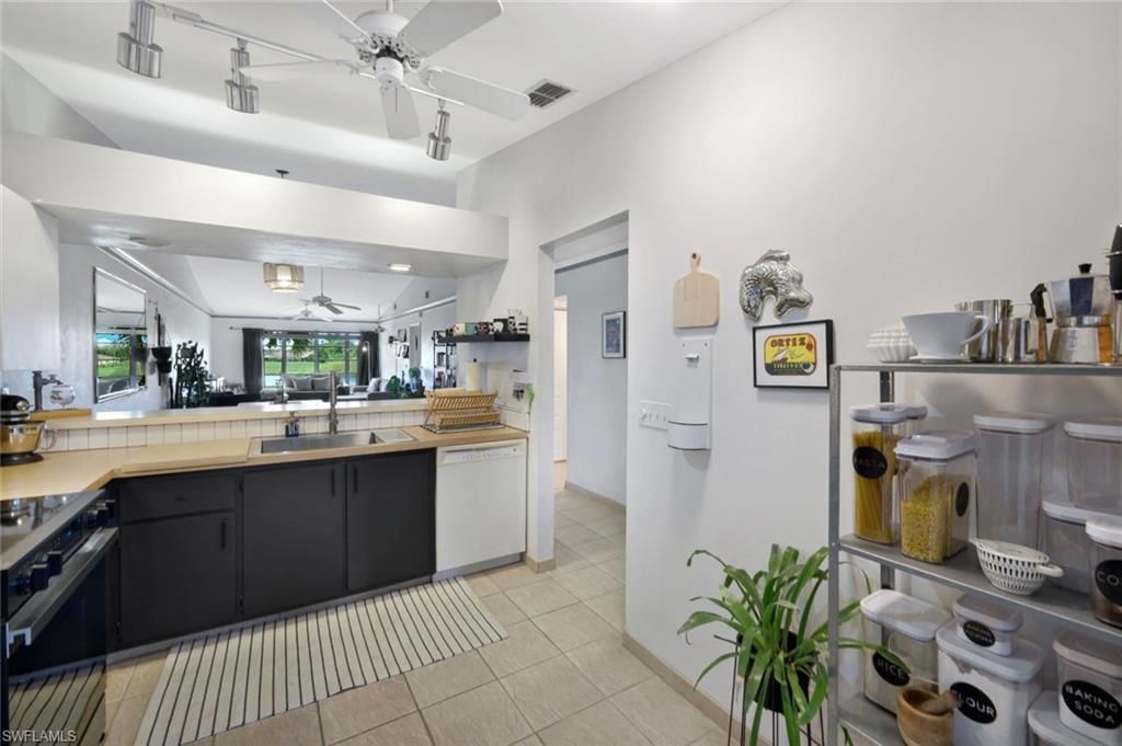 4038 Northlight Dr, Unit 1506, Naples, FL 34112 Photo