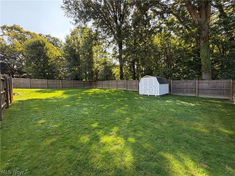 327 Kingwood, Columbiana, OH 44408 Photo 25