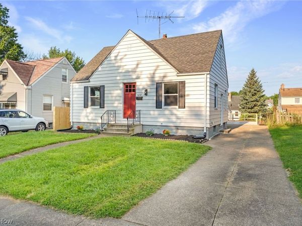 1632 Redwood Avenue , Akron, OH 44301