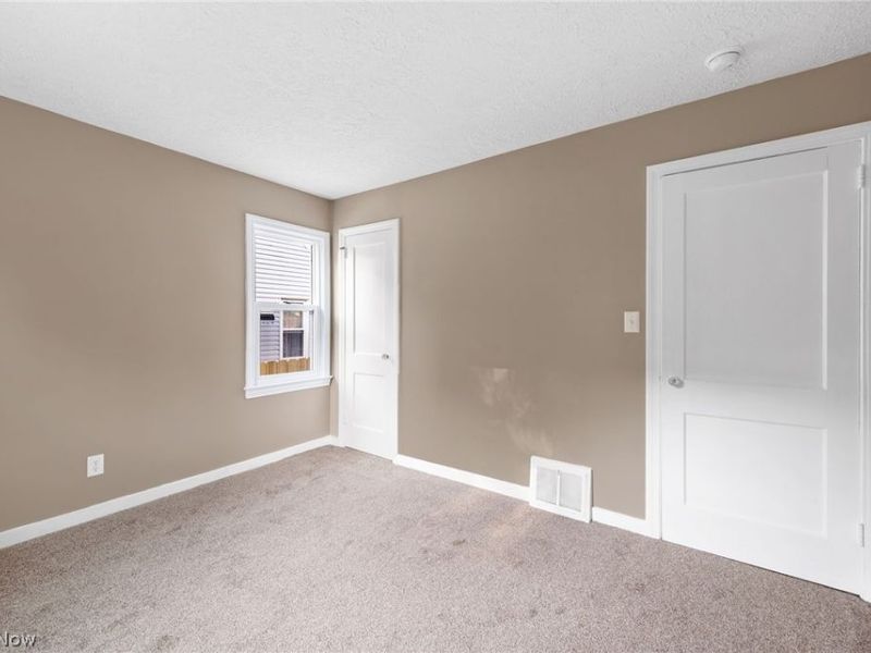 1632 Redwood Avenue, Akron, OH 44301 Photo 11