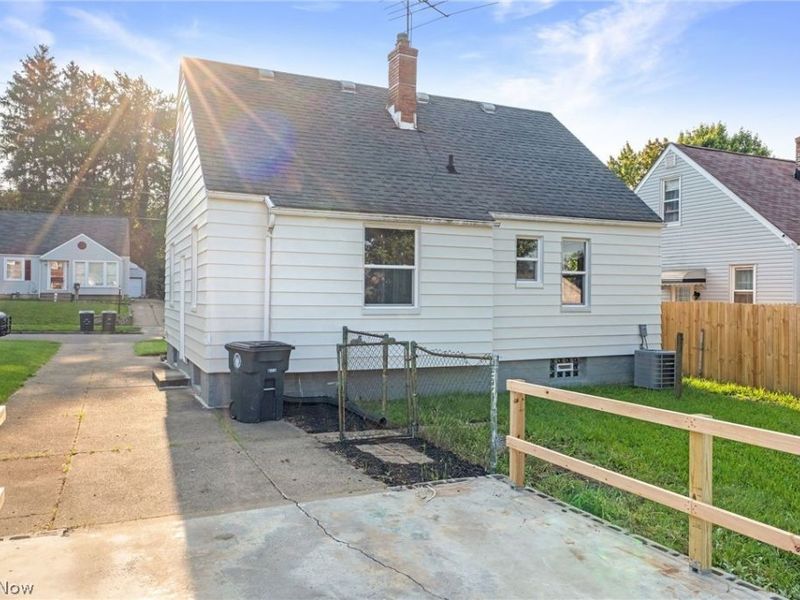1632 Redwood Avenue, Akron, OH 44301 Photo 29