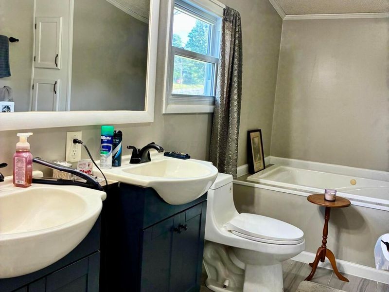 7045 Cathy Road, Hillsboro, OH 45133 Photo 20