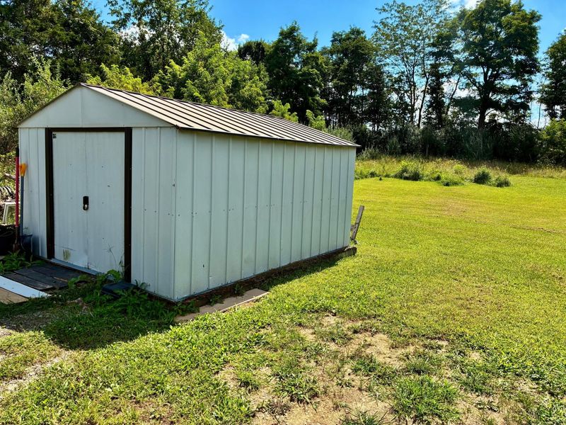 7045 Cathy Road, Hillsboro, OH 45133 Photo 35
