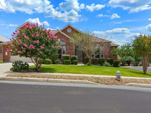 8627 Magdalena Run, Helotes, TX 78023