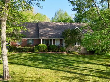 5686 Slate Lick Road, London, KY 40741