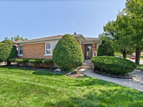 997 Wentworth Avenue, Calumet City, IL 60409
