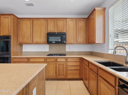 11230 Messina Way, Reno, NV 89521 Photo