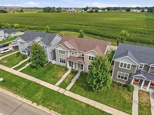 1042 O'Keeffe Avenue, Sun Prairie, WI 53590