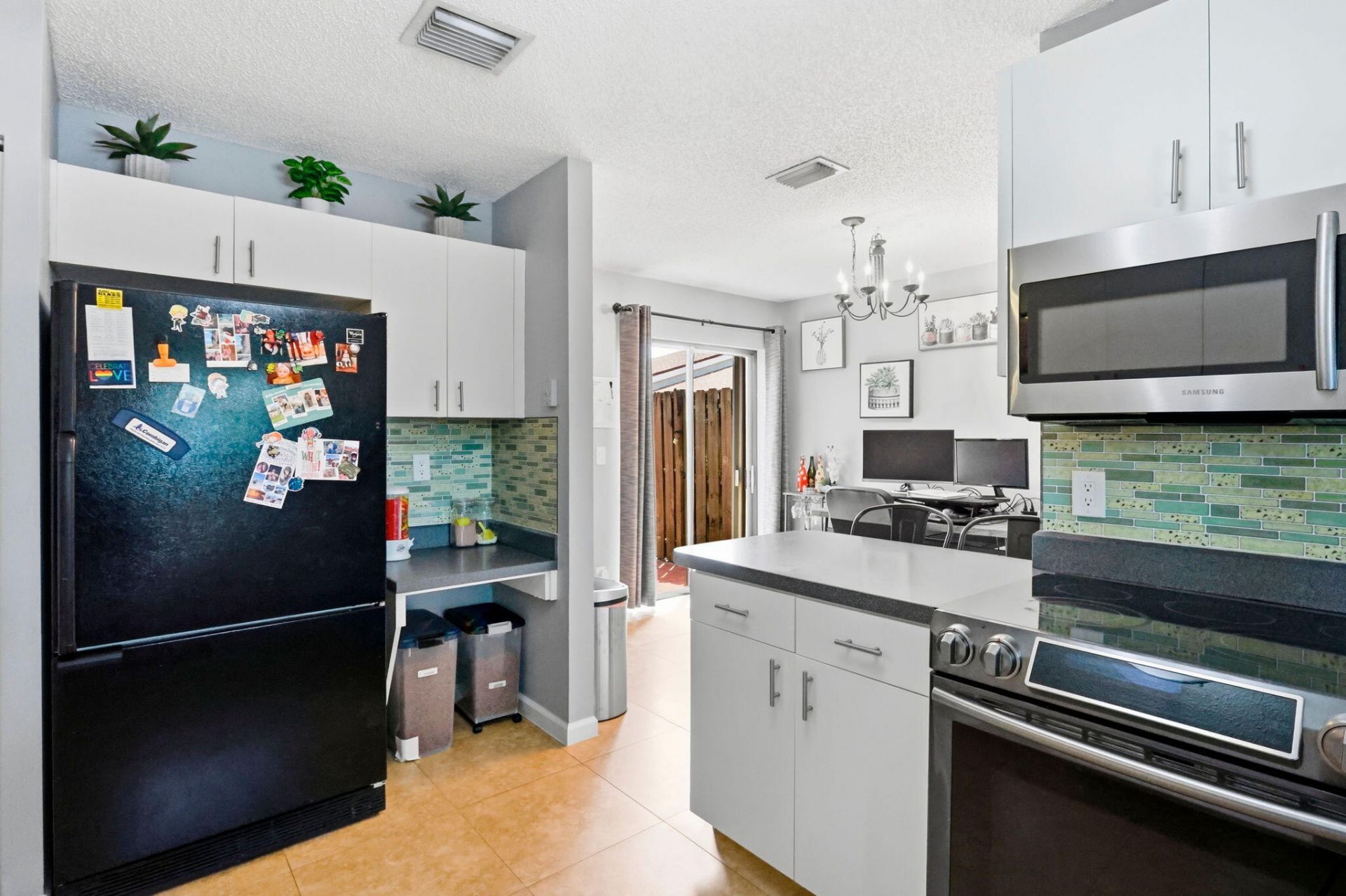 204 Meadows Drive, Boynton Beach, FL 33436 Photo