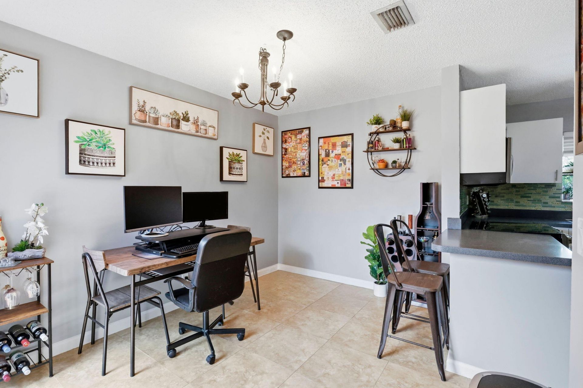 204 Meadows Drive, Boynton Beach, FL 33436 Photo