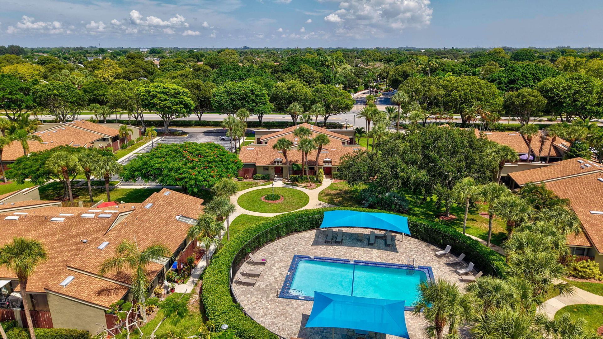 204 Meadows Drive, Boynton Beach, FL 33436 Photo