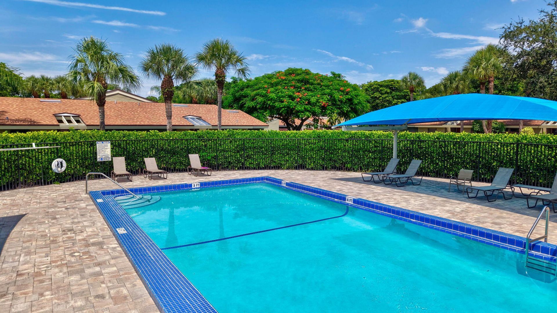204 Meadows Drive, Boynton Beach, FL 33436 Photo