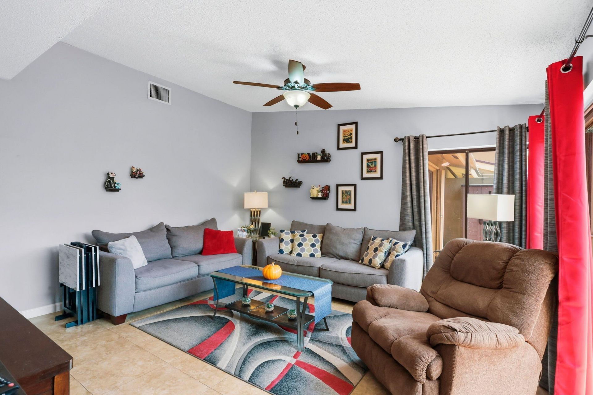 204 Meadows Drive, Boynton Beach, FL 33436 Photo