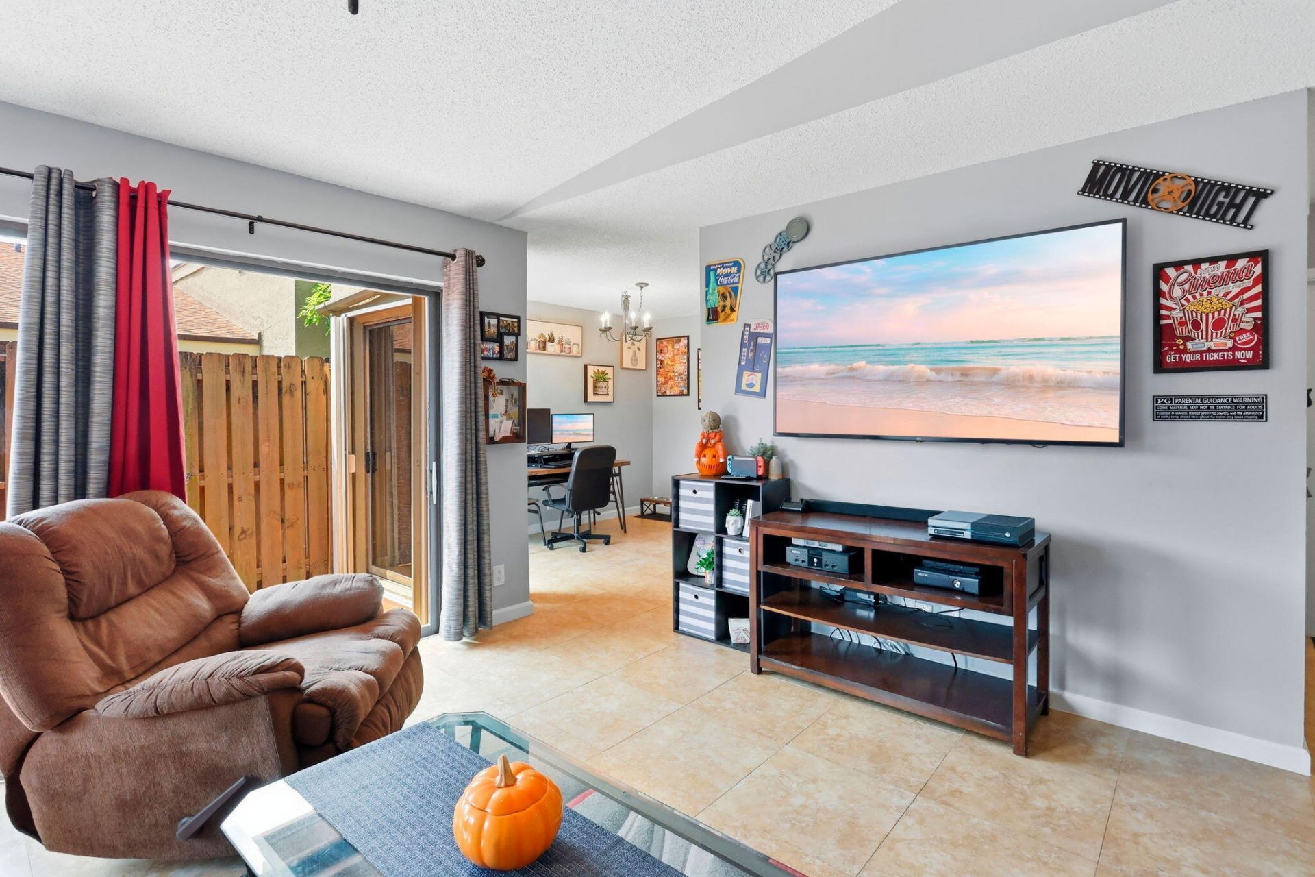 204 Meadows Drive, Boynton Beach, FL 33436 Photo