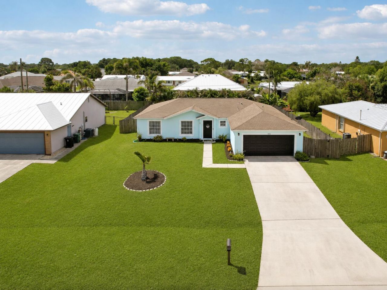 572 SW Bacon Terrace, Port Saint Lucie, FL 34953 Photo