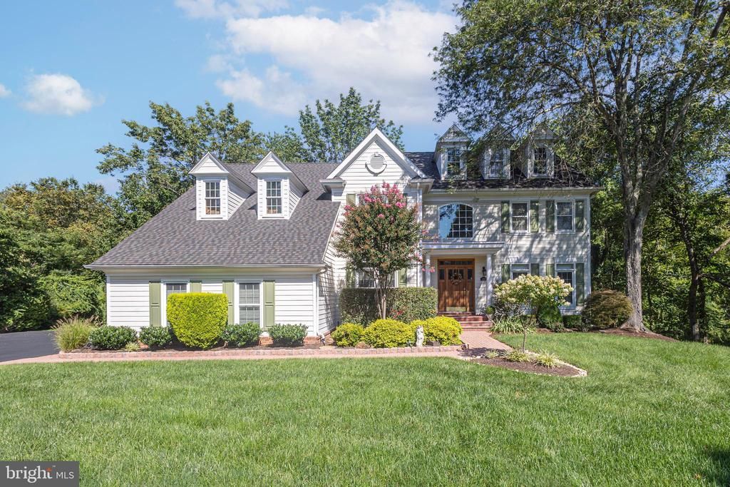 102 SAINT ANDREWS PLACE, NEWTOWN, PA 18940