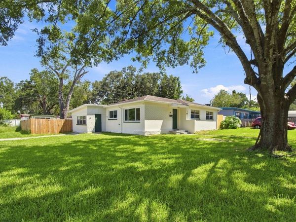 2002 E HAMILTON AVENUE , TAMPA, FL 33610