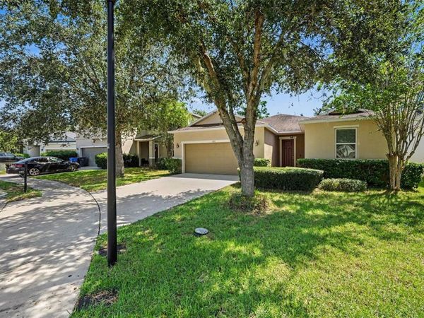1102 CANYON OAKS DRIVE , BRANDON, FL 33510