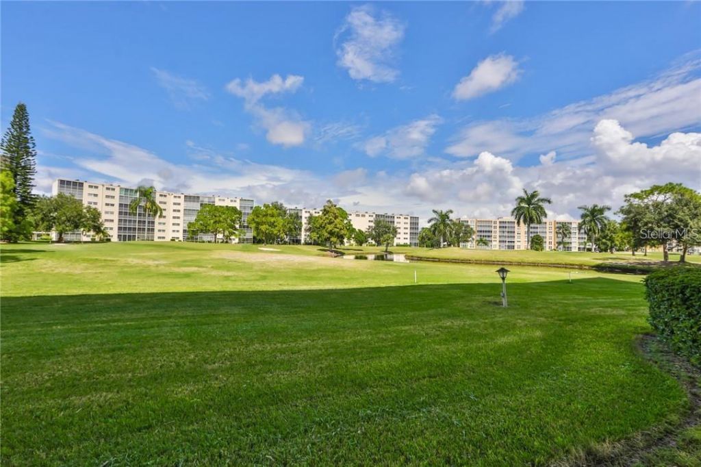 3680 Ironwood Circle, Unit 105L, Bradenton, FL 34209 Photo