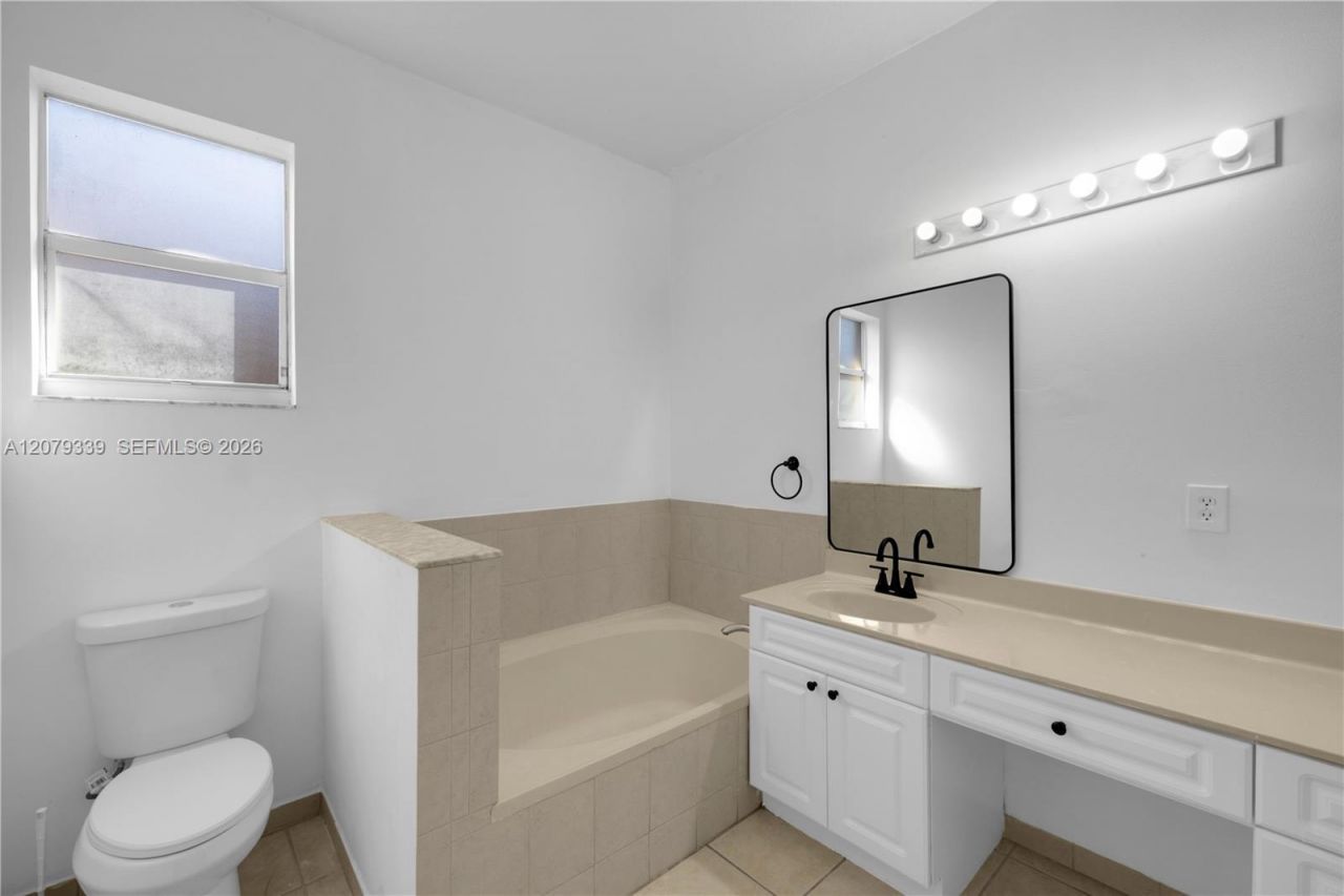 5040 SW 139th Ter , Miramar, FL 33027 Photo