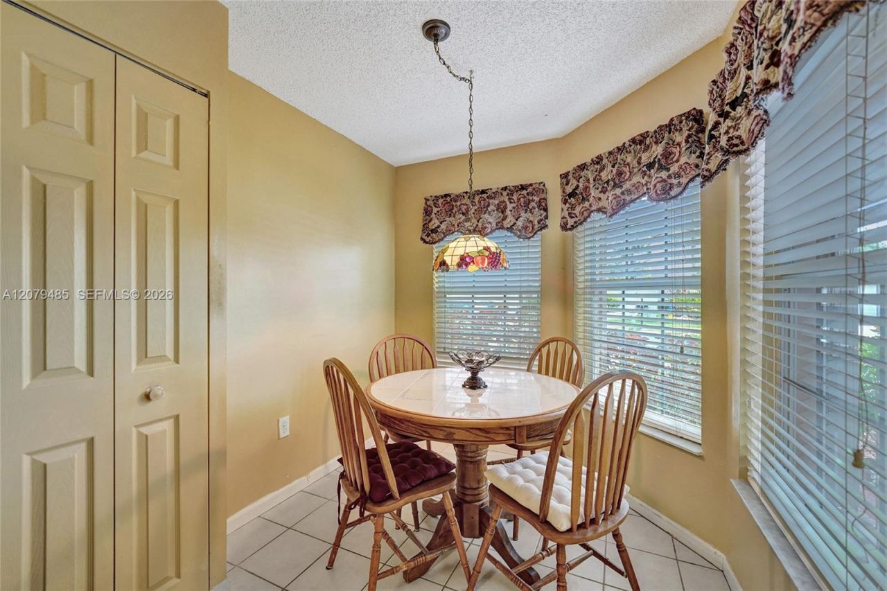 774 SW 120th Ave , Pembroke Pines, FL 33025 Photo