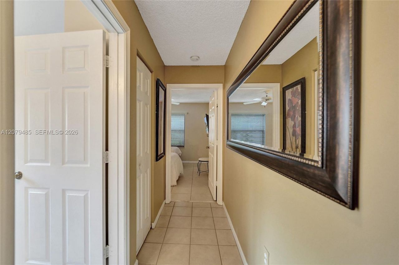 774 SW 120th Ave , Pembroke Pines, FL 33025 Photo