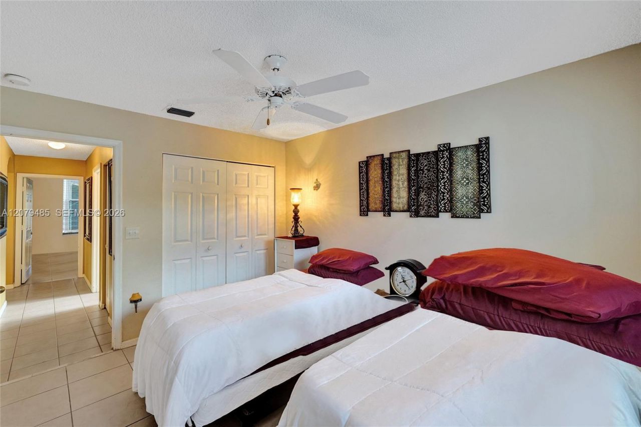 774 SW 120th Ave , Pembroke Pines, FL 33025 Photo