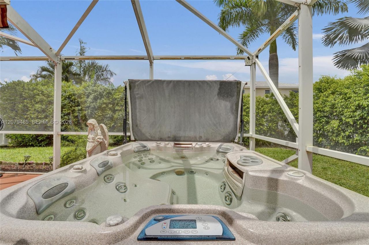 774 SW 120th Ave , Pembroke Pines, FL 33025 Photo