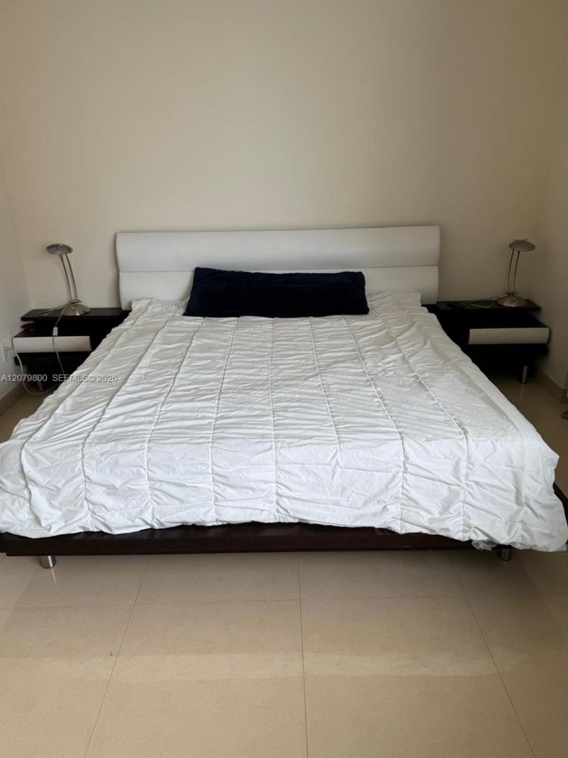 325 S Biscayne Blvd, Unit 2914, Miami, FL 33131 Photo