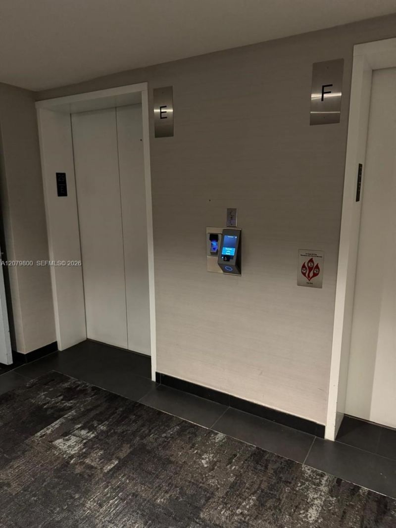 325 S Biscayne Blvd, Unit 2914, Miami, FL 33131 Photo