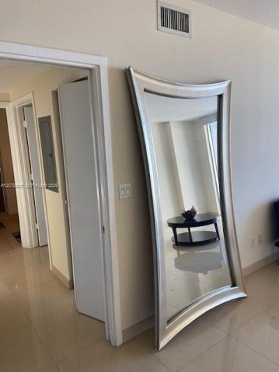 325 S Biscayne Blvd, Unit 2914, Miami, FL 33131 Photo
