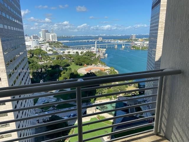 325 S Biscayne Blvd, Unit 2914, Miami, FL 33131 Photo