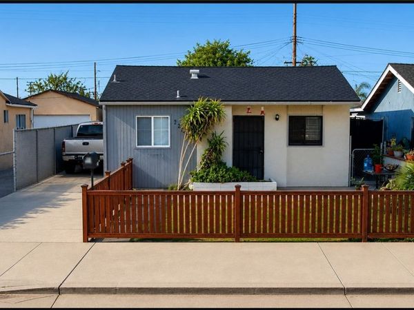 12042 166th, Artesia, CA 90701
