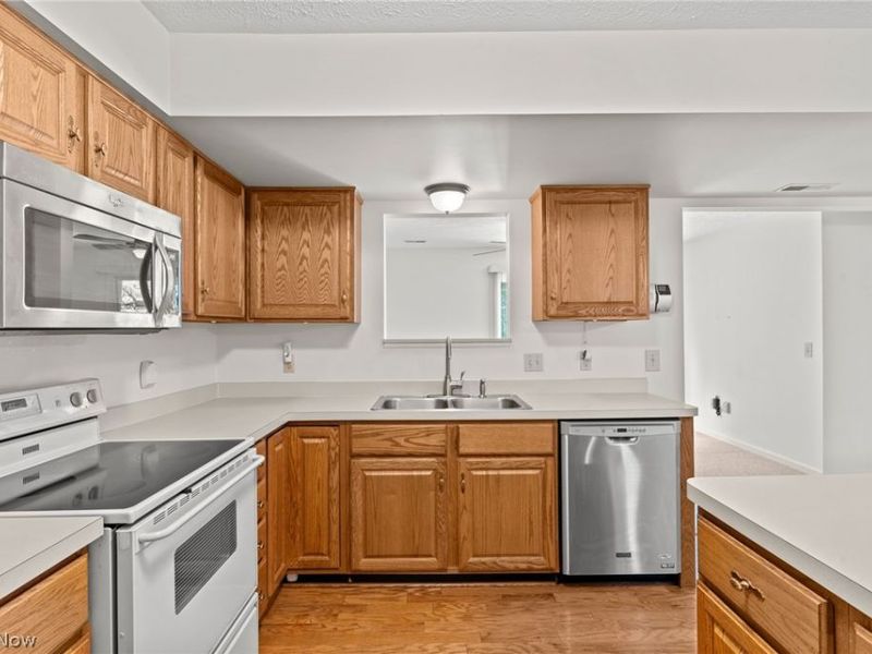 1980 Sandy Hook, Unit 32, Stow, OH 44224 Photo 16