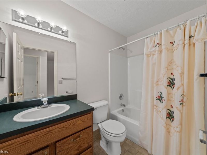 1980 Sandy Hook, Unit 32, Stow, OH 44224 Photo 38