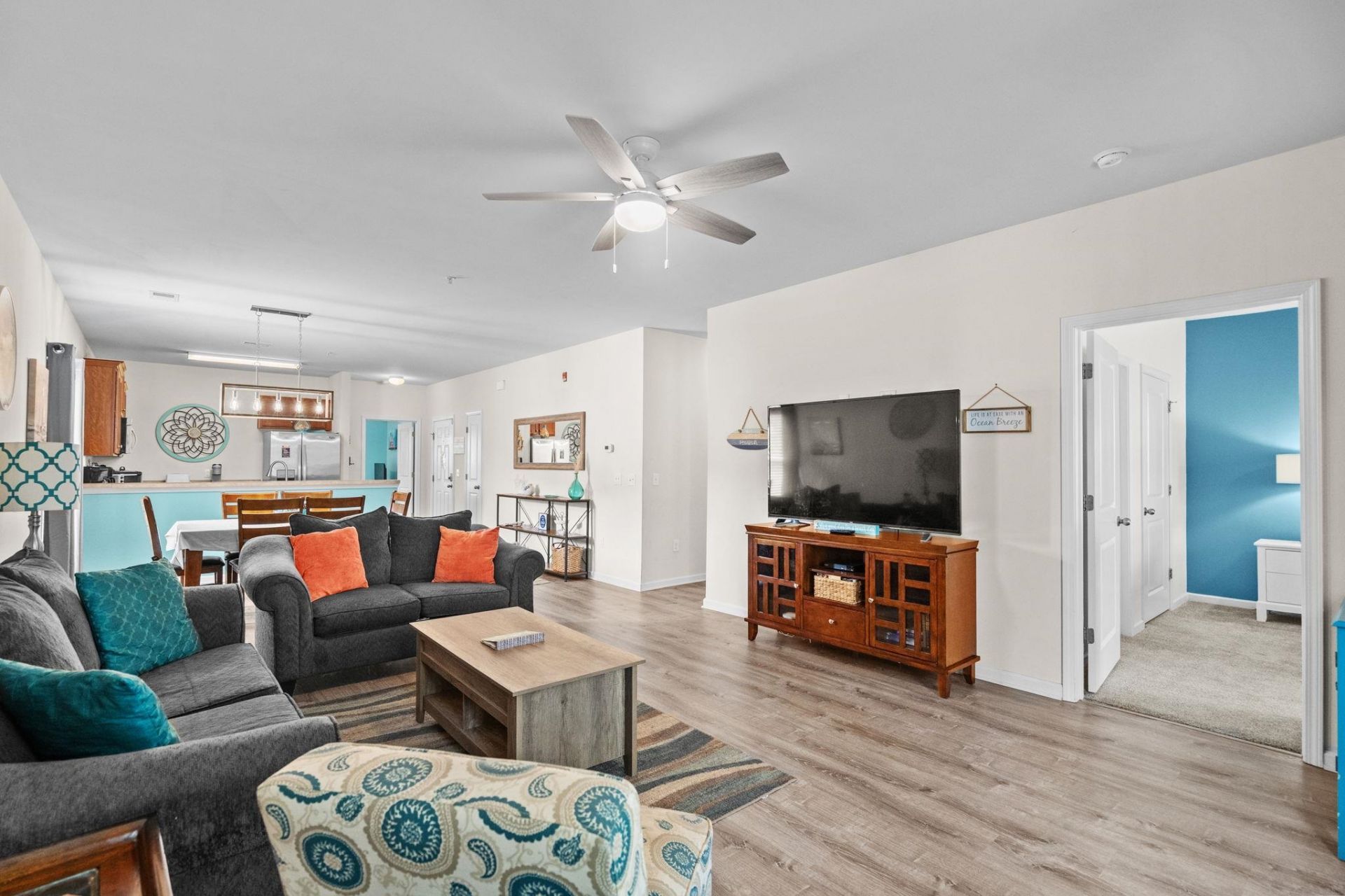 6253 Catalina Dr. Photo 13