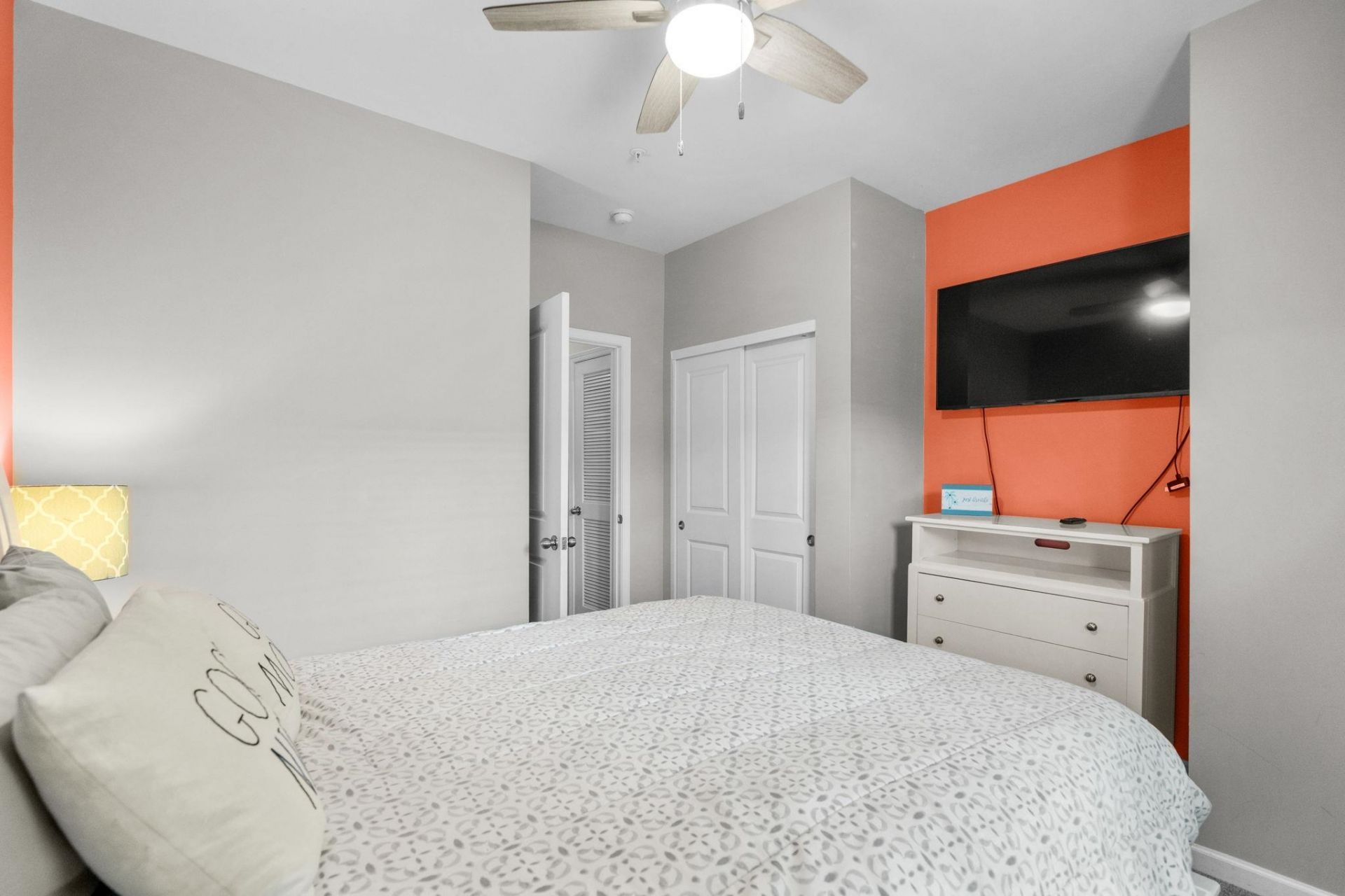 6253 Catalina Dr. Photo 20