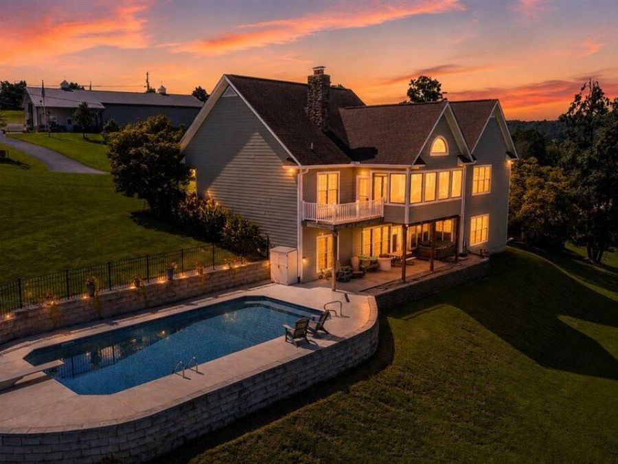 Property Image 8