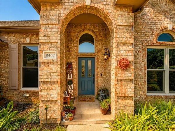 8467 Muirwood Trail , Fort Worth, TX 76137