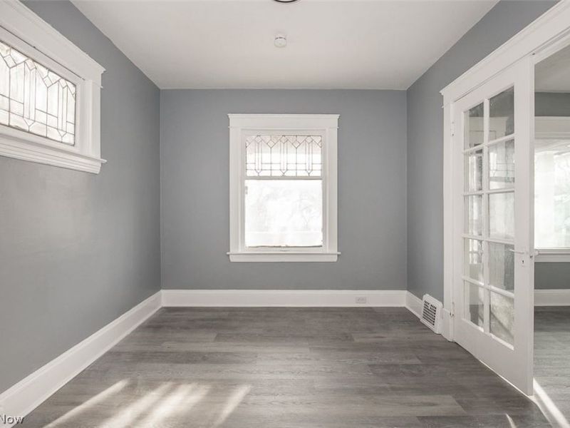 11429 Lardet Avenue, Cleveland, OH 44104 Photo 7