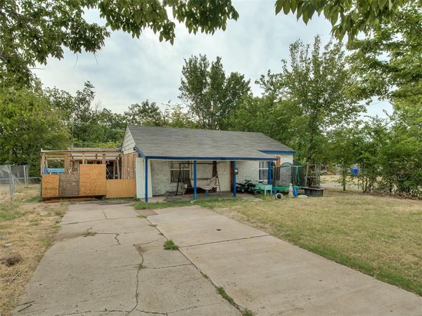 300 N Base Avenue, Norman, OK 73069