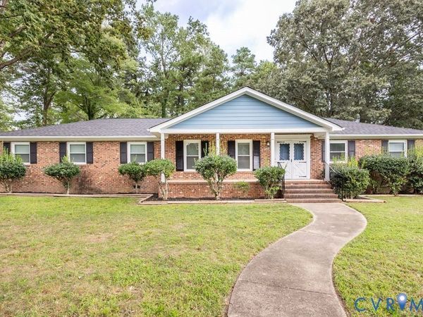 1859 Ramblewood Road , Petersburg, VA 23805